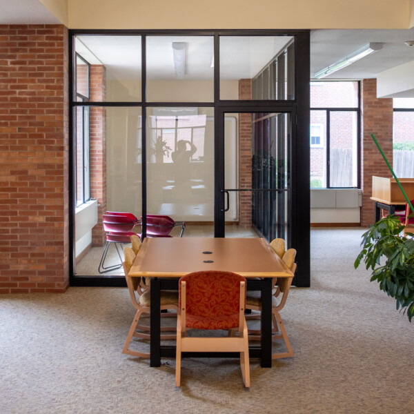 library-square-DSCF1868-crommett