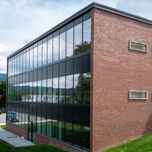 scott-hall-windows-DSCF1856-crommett